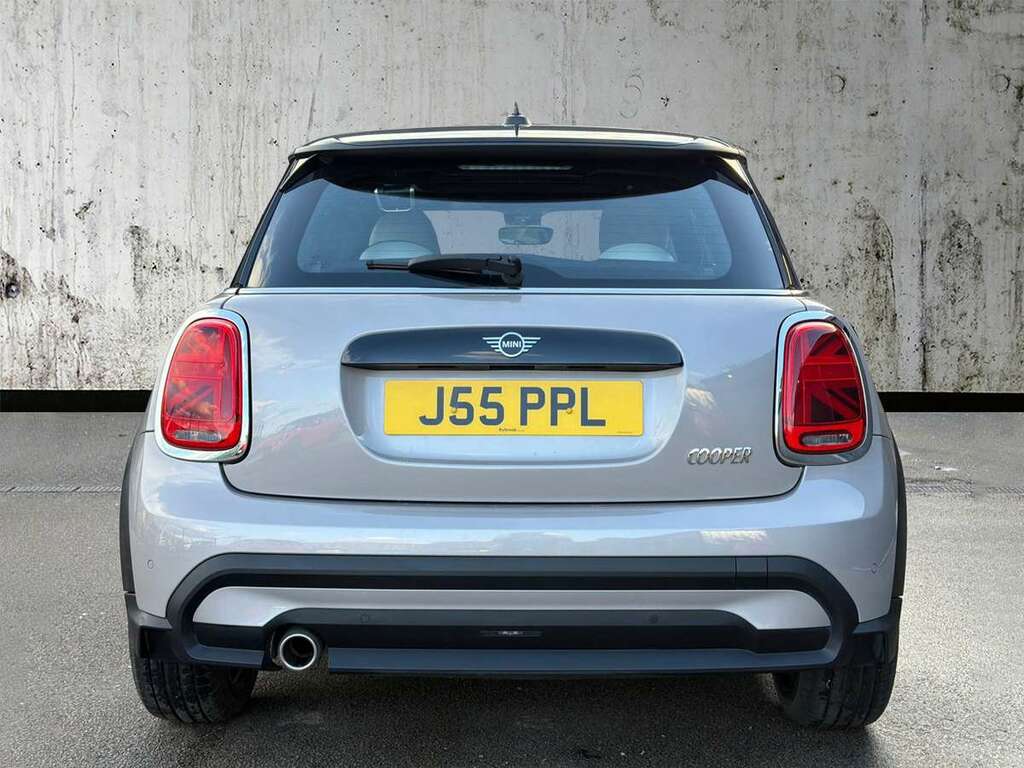 Mini Hatch 1.5 Cooper Exclusive Grey #4