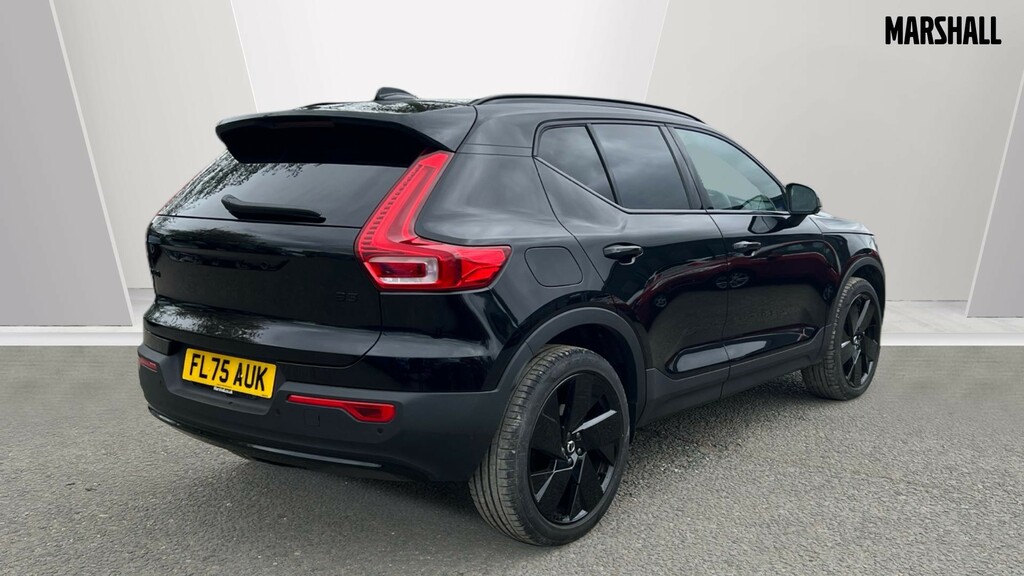 Volvo XC40 Xc40 2.0 B3p Plus Black Edition FL75AUK Black #2