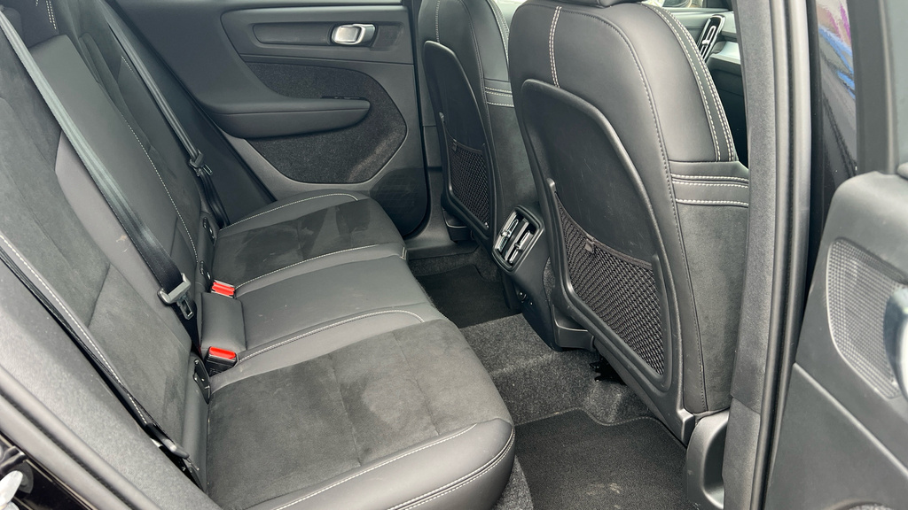 Volvo XC40 Xc40 2.0 B3p Plus Black Edition FL75AUK Black #6