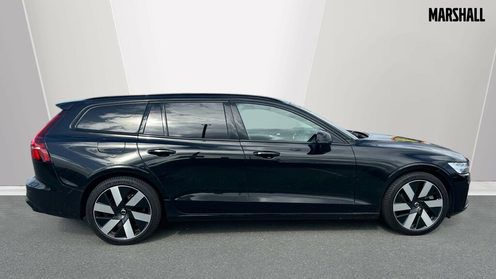Volvo V60 V60 2.0 T6 350 Phev Plus Dark Awd Black #3