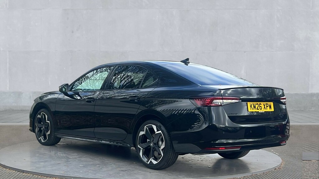 Skoda Superb Superb 1.5 Tsi E-tec Sportline Dsg Black #3