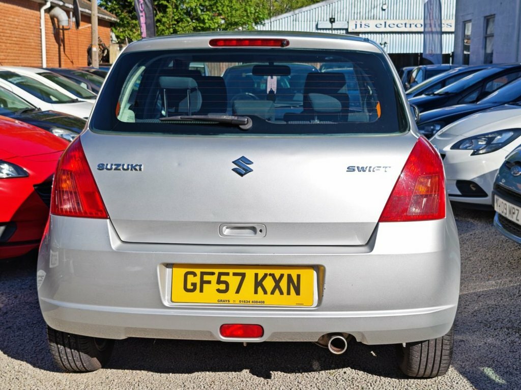Suzuki Swift 1.5L Glx Silver #6