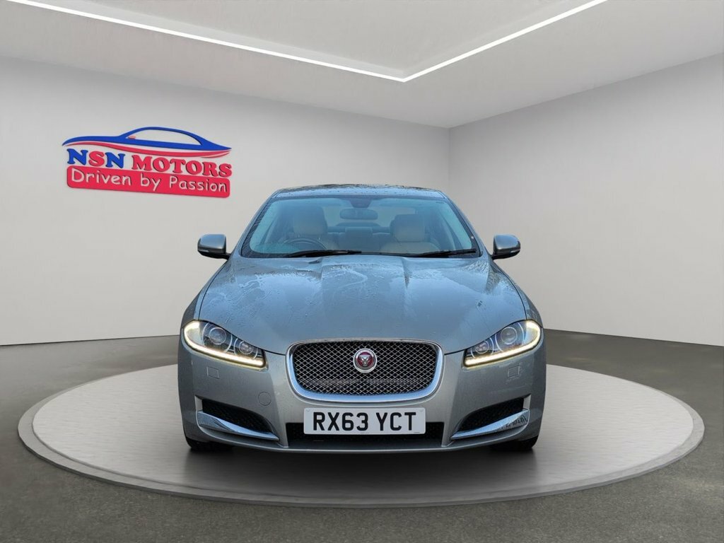 Jaguar XF 2.2D Luxury Saloon Euro 5 Ss 2 Gold #6
