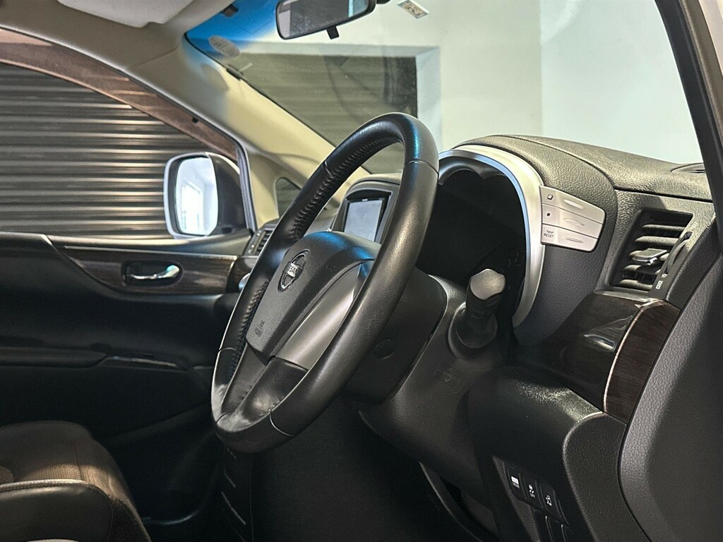 Nissan Elgrand Highway Star 2.5 Vvt-i Mpv  #2