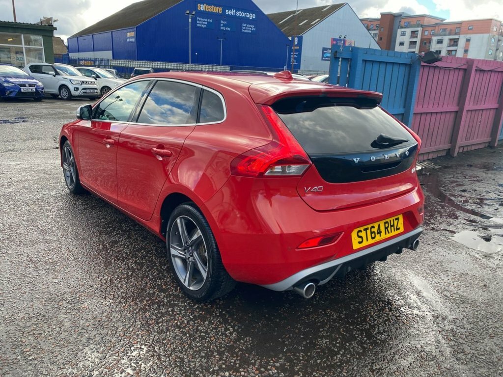 Volvo V40 2L R-design Red #5