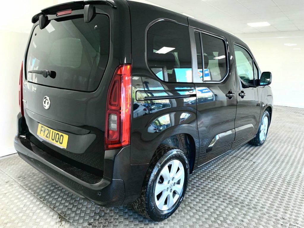 Vauxhall Combo Life 1.5L Se Black #2