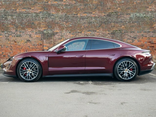 Porsche Taycan Performance Plus 93.4Kwh 4S Saloon Au Red #2
