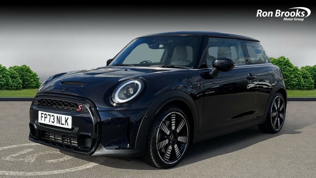 Mini Hatch 2.0 Cooper S Exclusive Ste Black #3