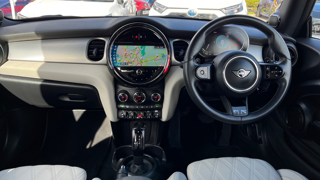Mini Hatch 2.0 Cooper S Exclusive Ste Black #5