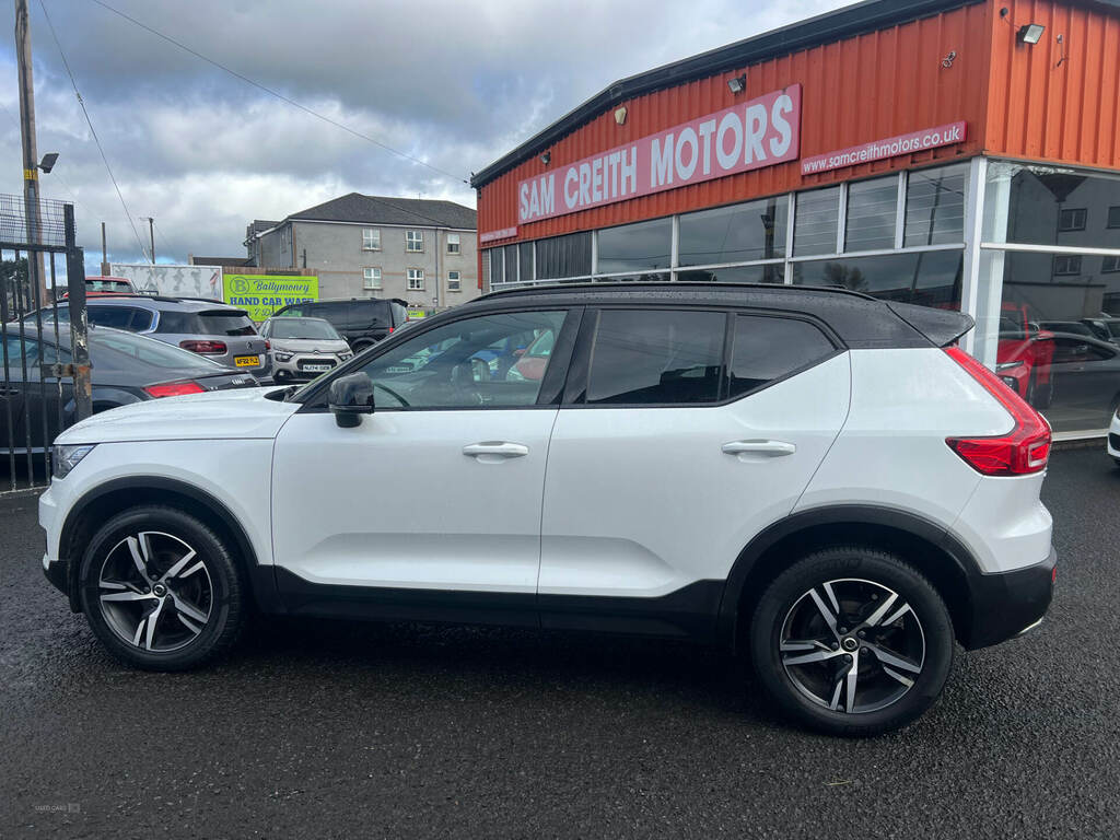 Volvo XC40 2.0 D3 R Design White #6
