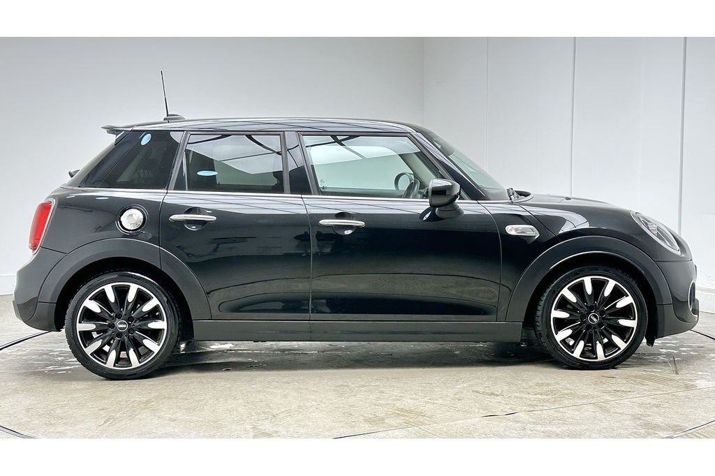 Mini Hatch Cooper S Exclusive Black #4