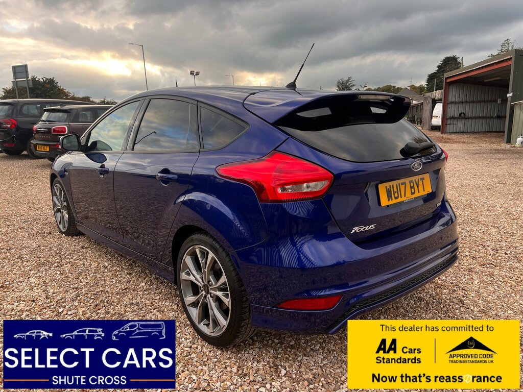 Ford Focus 1.0T Ecoboost St-line Hatchback Blue #5