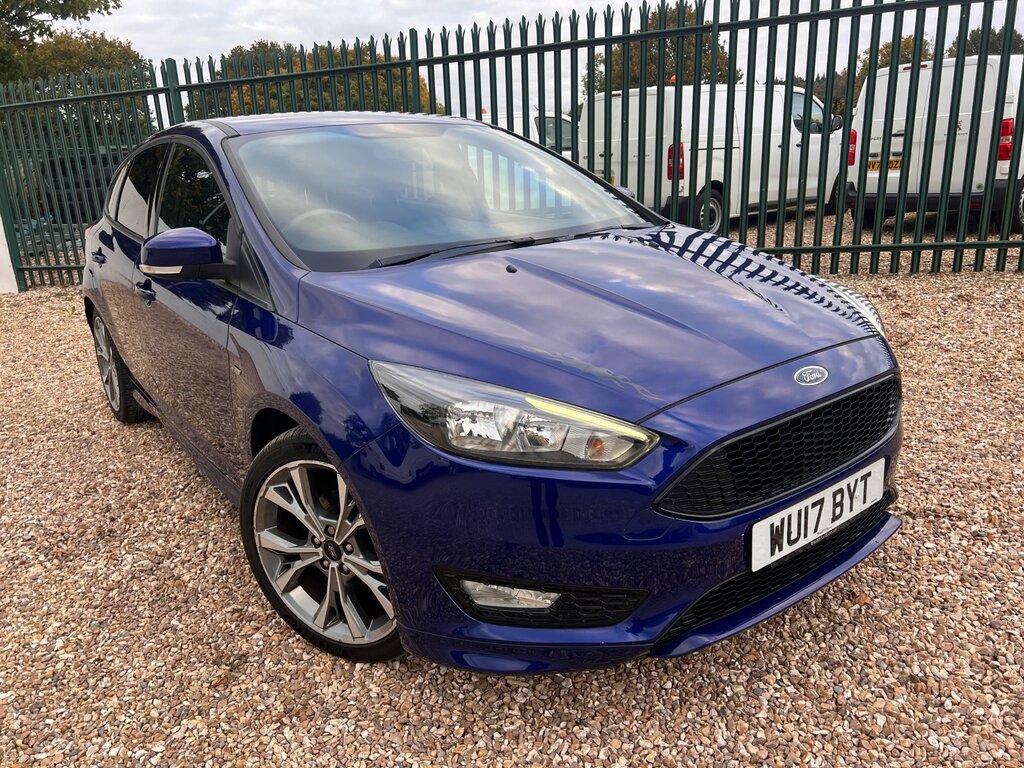 Ford Focus 1.0T Ecoboost St-line Hatchback Blue