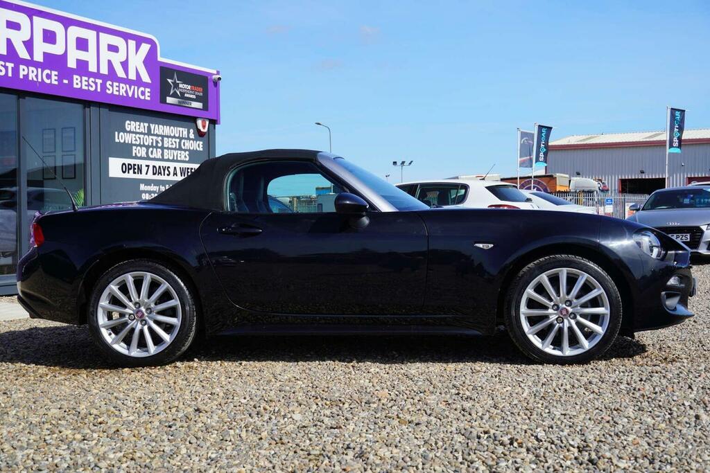 Fiat 124 Spider 1.4 Multiair Lusso Plus Euro 6 Black #6