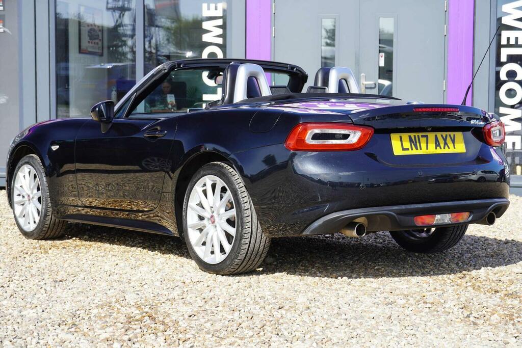 Fiat 124 Spider 1.4 Multiair Lusso Plus Euro 6 Black