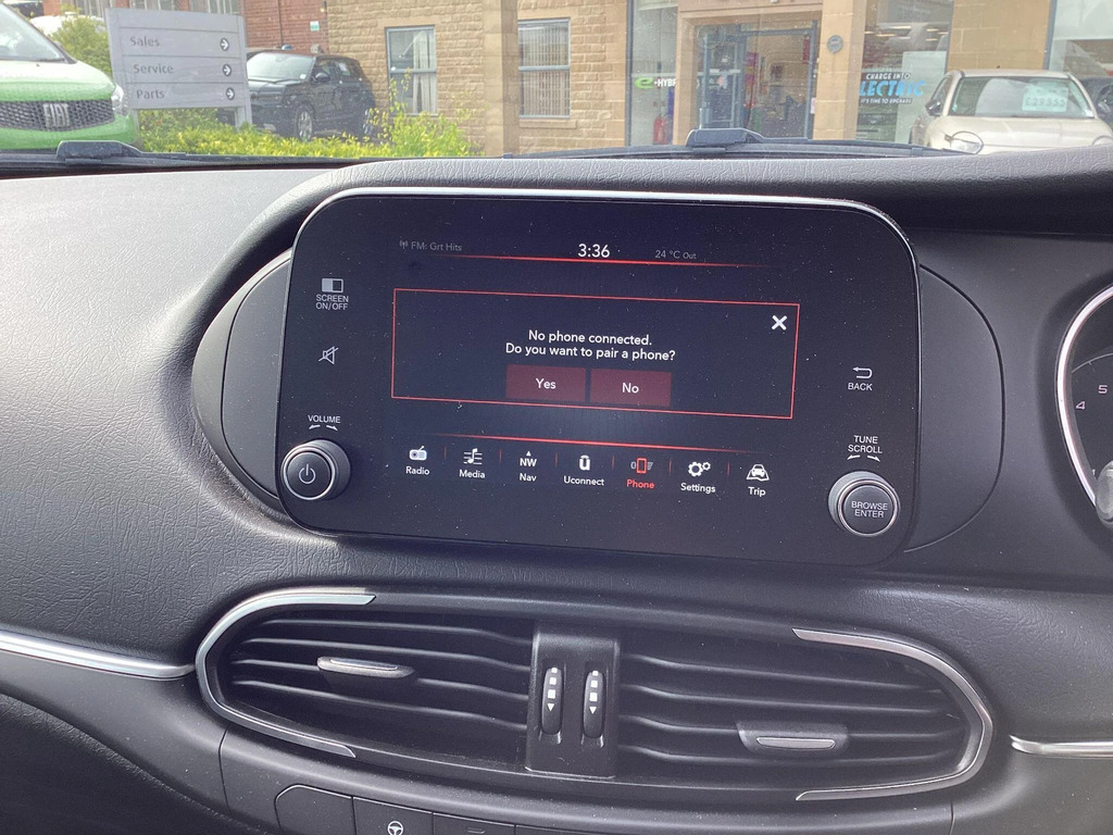 Fiat Tipo 1.5 Hybrid 48V Cross Green #26