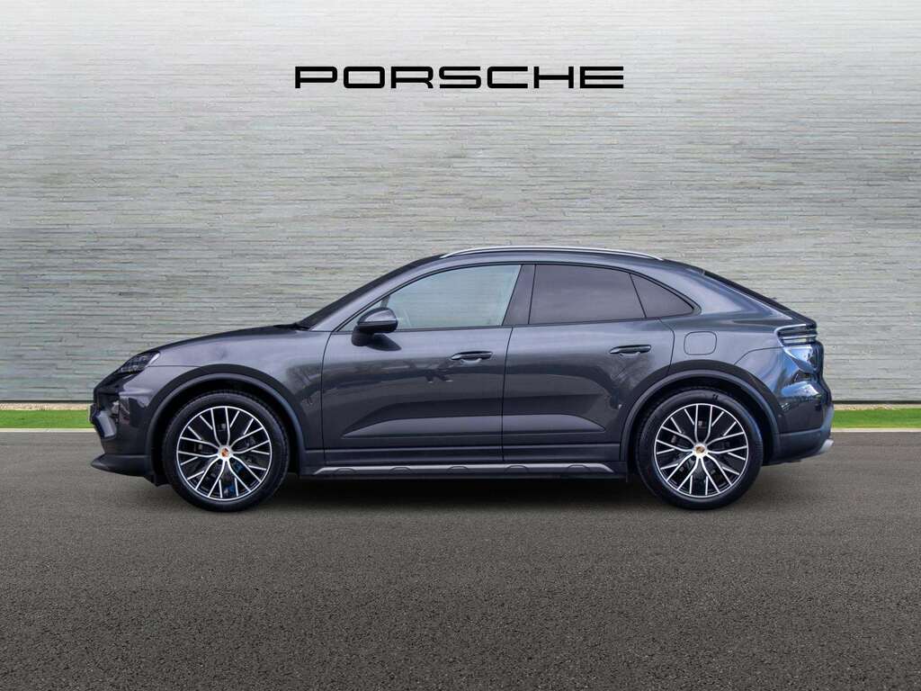 Porsche Macan 300Kw 4 100Kwh 2025 Grey #4