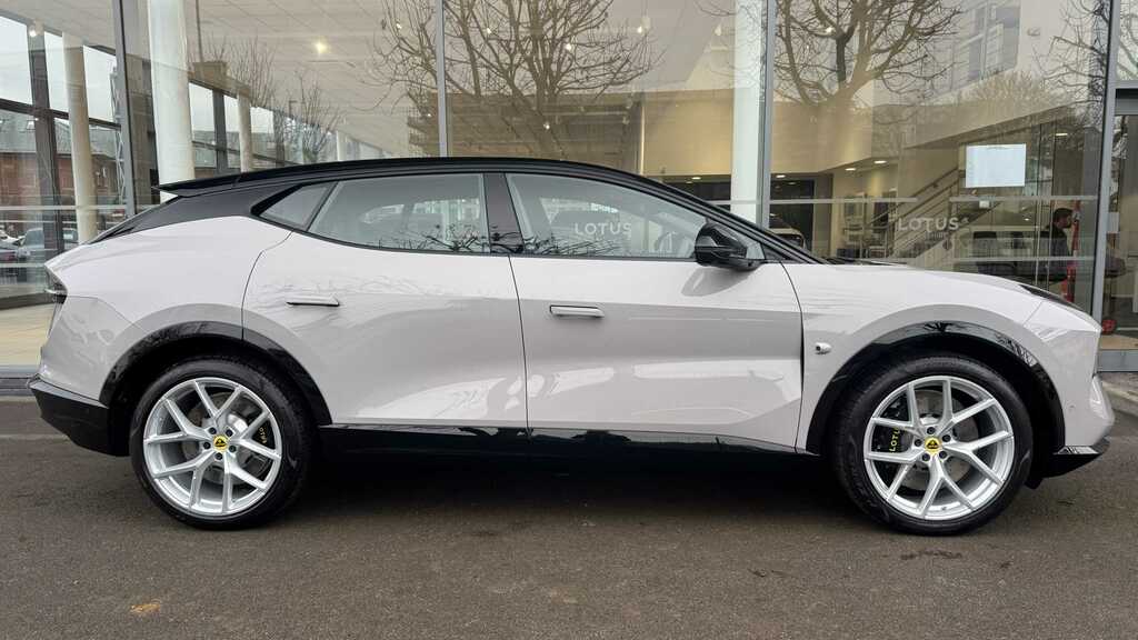 Lotus Eletre 450Kw 600 Gt Se 112Kwh 2025 Grey #2