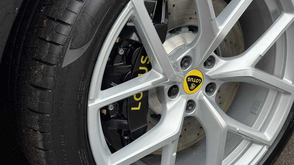 Lotus Eletre 450Kw 600 Gt Se 112Kwh 2025 Grey #6