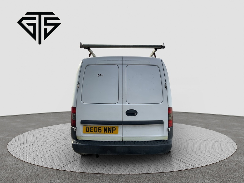 Vauxhall Combo Cdti 1700 White #4