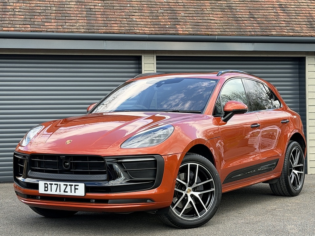 Porsche Macan T Orange #5