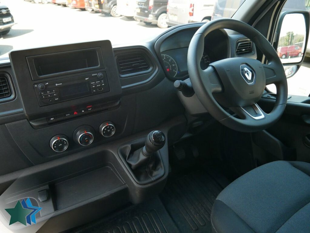 Renault Master 2.3L Dci 35 Business Panel Van F White #3