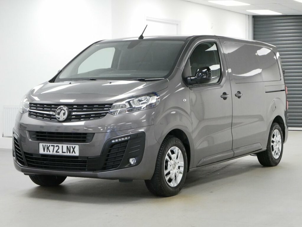 Vauxhall Vivaro 1.5L Turbo D 2700 Sportive Panel Van 6Dr Ma Grey