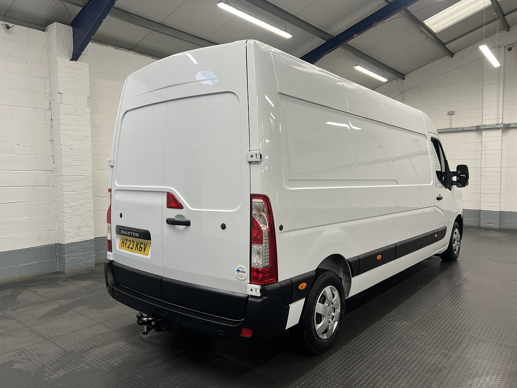 Renault Master 2.3 Dci 35 Business Panel Van F White #5