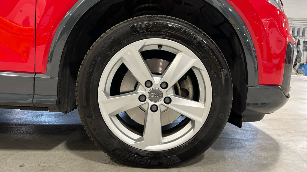Audi Q2 Q2 1.4 Tfsi Sport Red #5