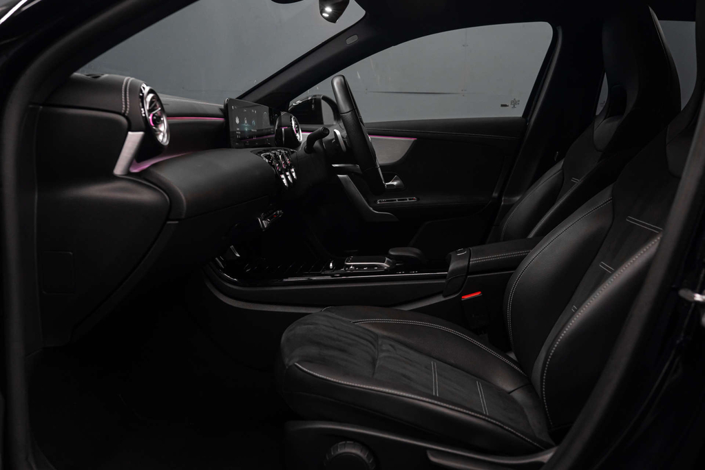 Mercedes-Benz A Class A 180 Sport Executive Edition Hatchback Red #31