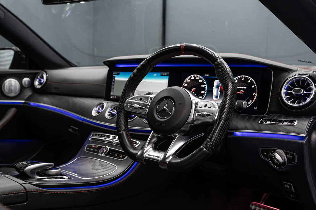 Mercedes-Benz E Class 4Matic 4Wd #6