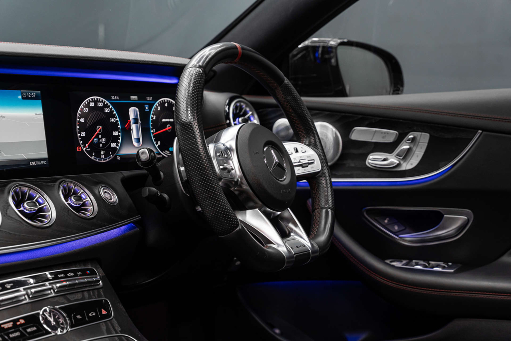 Mercedes-Benz E Class 4Matic 4Wd #2