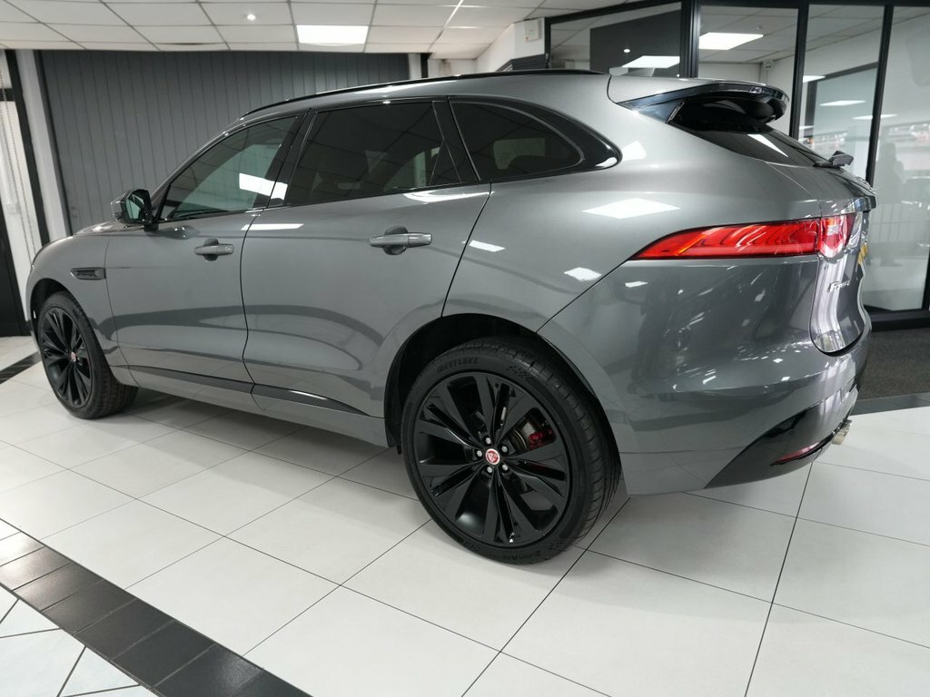 Jaguar F-Pace 3L S Grey #5