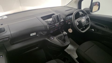 Fiat Doblo 1.5 Multijet3 1000Kg Panel Van 6Dr L White #5