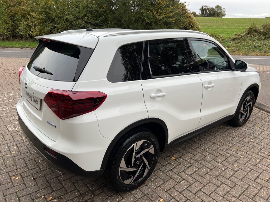Suzuki Vitara 1.4 Boosterjet Mhev 109 Ultra Allgrip White #3