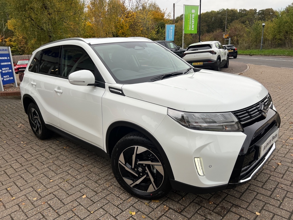 Suzuki Vitara 1.4 Boosterjet Mhev 109 Ultra Allgrip White #2