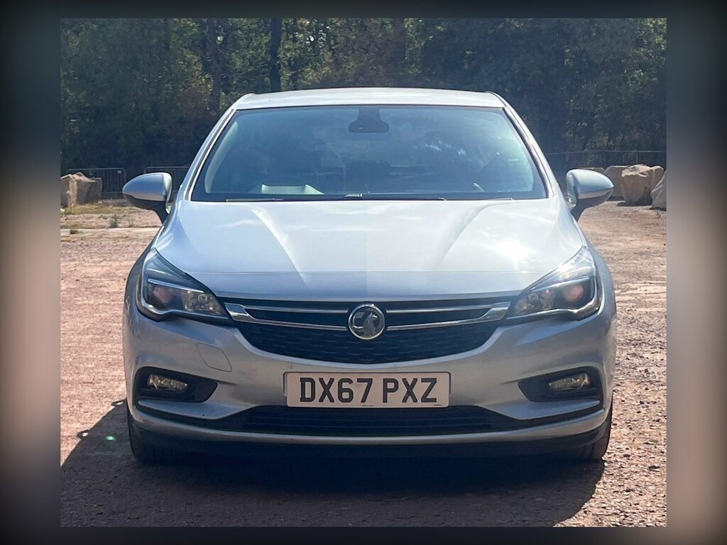 Vauxhall Astra 1.6 Cdti Ecoflex Elite Nav Euro 6 Ss DX67PXZ Silver #2