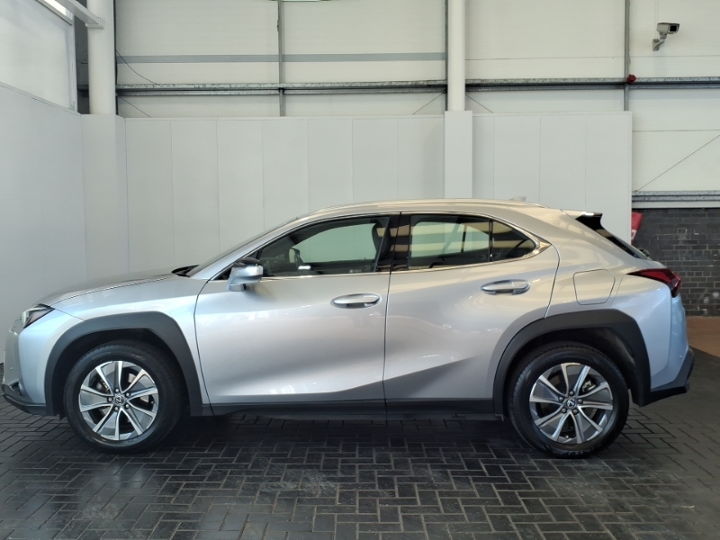 Lexus UX 300E 150Kw 72.8 Kwh E-cvt Silver #4