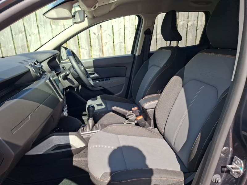 Dacia Duster 1.0 Tce 100 Bi-fuel Extreme Grey #5