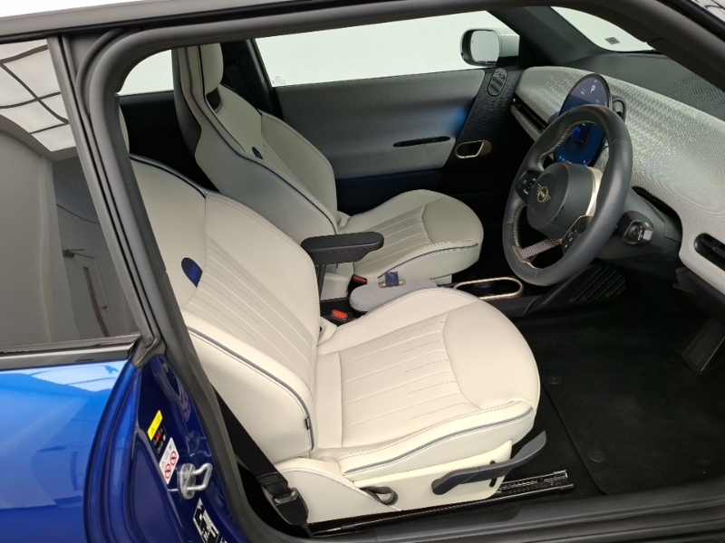 Mini Hatch 135Kw E Exclusive 41Kwh Blue #6