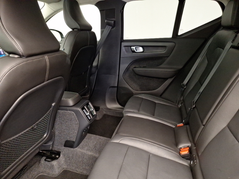 Volvo XC40 2.0 B4p Ultra Dark Blue #6