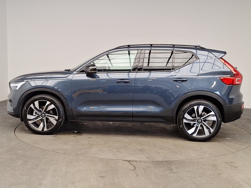 Volvo XC40 2.0 B4p Ultra Dark Blue #4