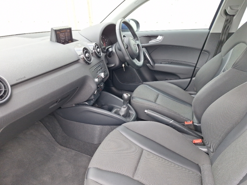 Audi A1 1.0 Tfsi Sport Blue #5