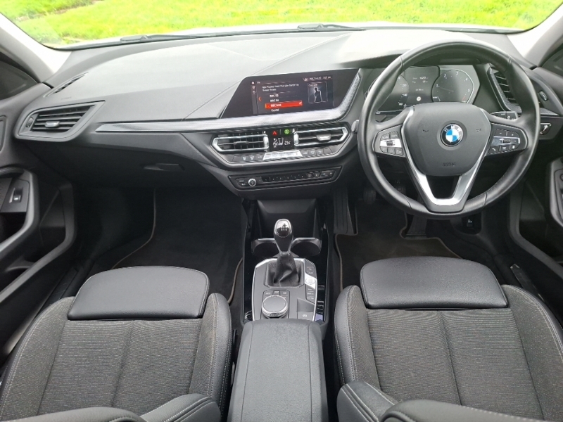 BMW 1 Series 116D Sport White #3