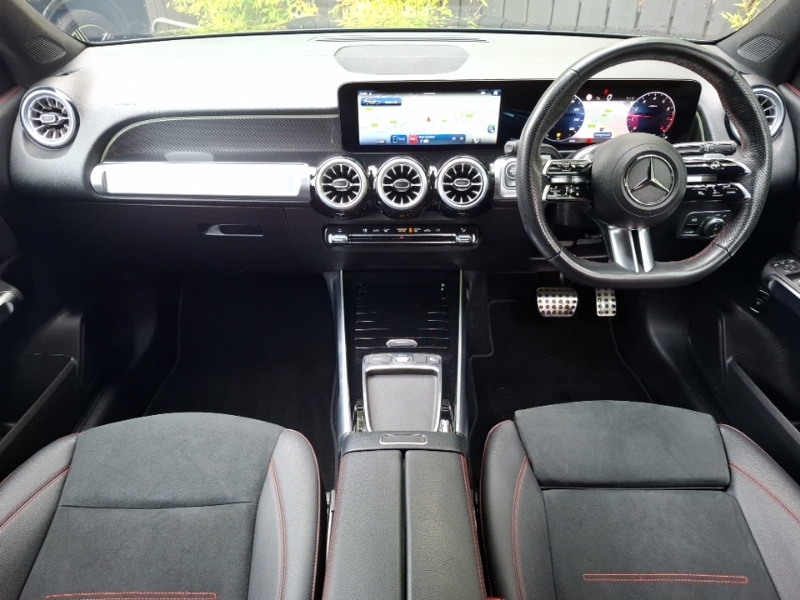 Mercedes-Benz GLB Class Glb 200 Amg Line Executive 7G-tronic KN24LZA Black #3