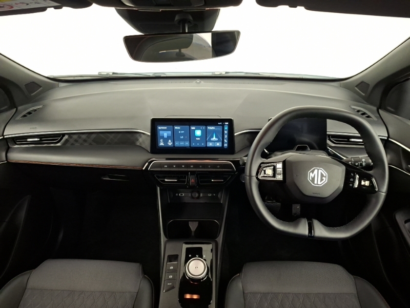 MG MG3 1.5 Hybrid Trophy White #4