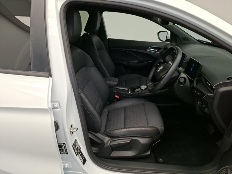 MG MG3 1.5 Hybrid Trophy White #6