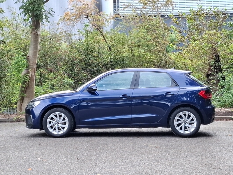 Audi A1 25 Tfsi Sport S Tronic Blue #4
