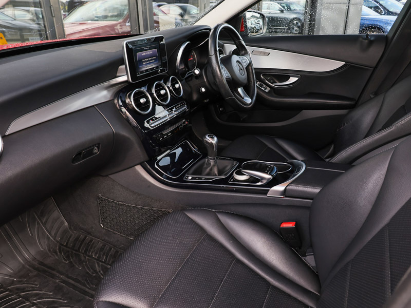 Mercedes-Benz C Class C200 Sport Red #5
