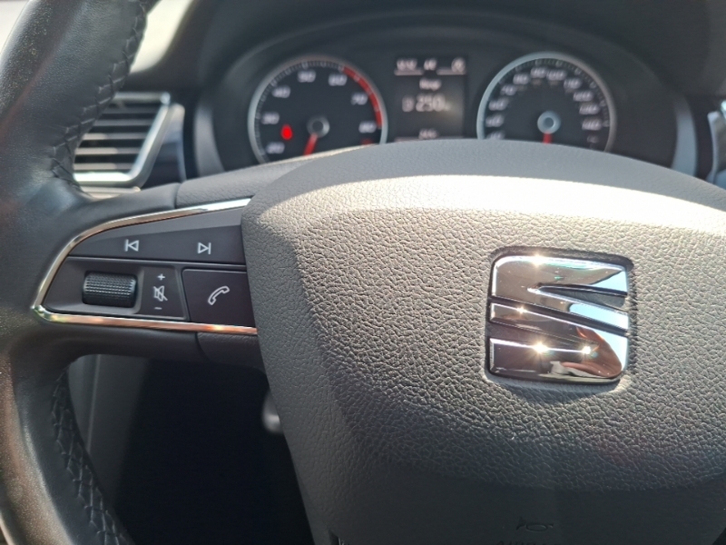 Seat Toledo 1.0L Tsi Xcellence 109 Bhp Black #12